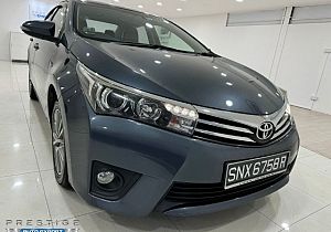 Toyota Corolla Altis 1.6L CVT Elegance 2015 Grey LED Keyless